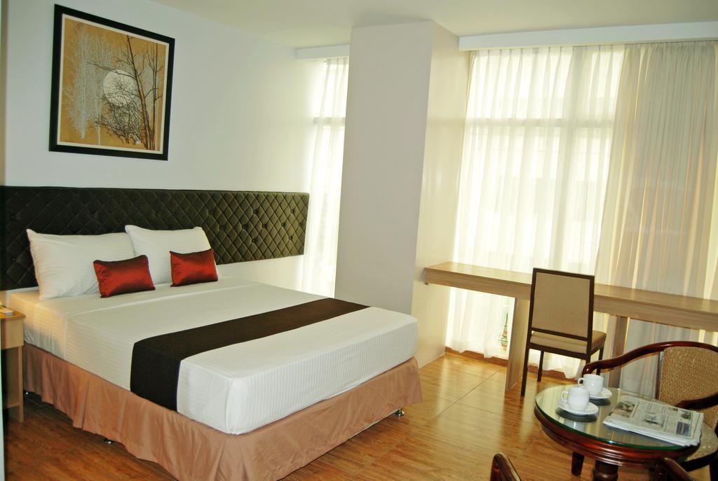 Capitol Central Hotel And Suites Cebu Ngoại thất bức ảnh